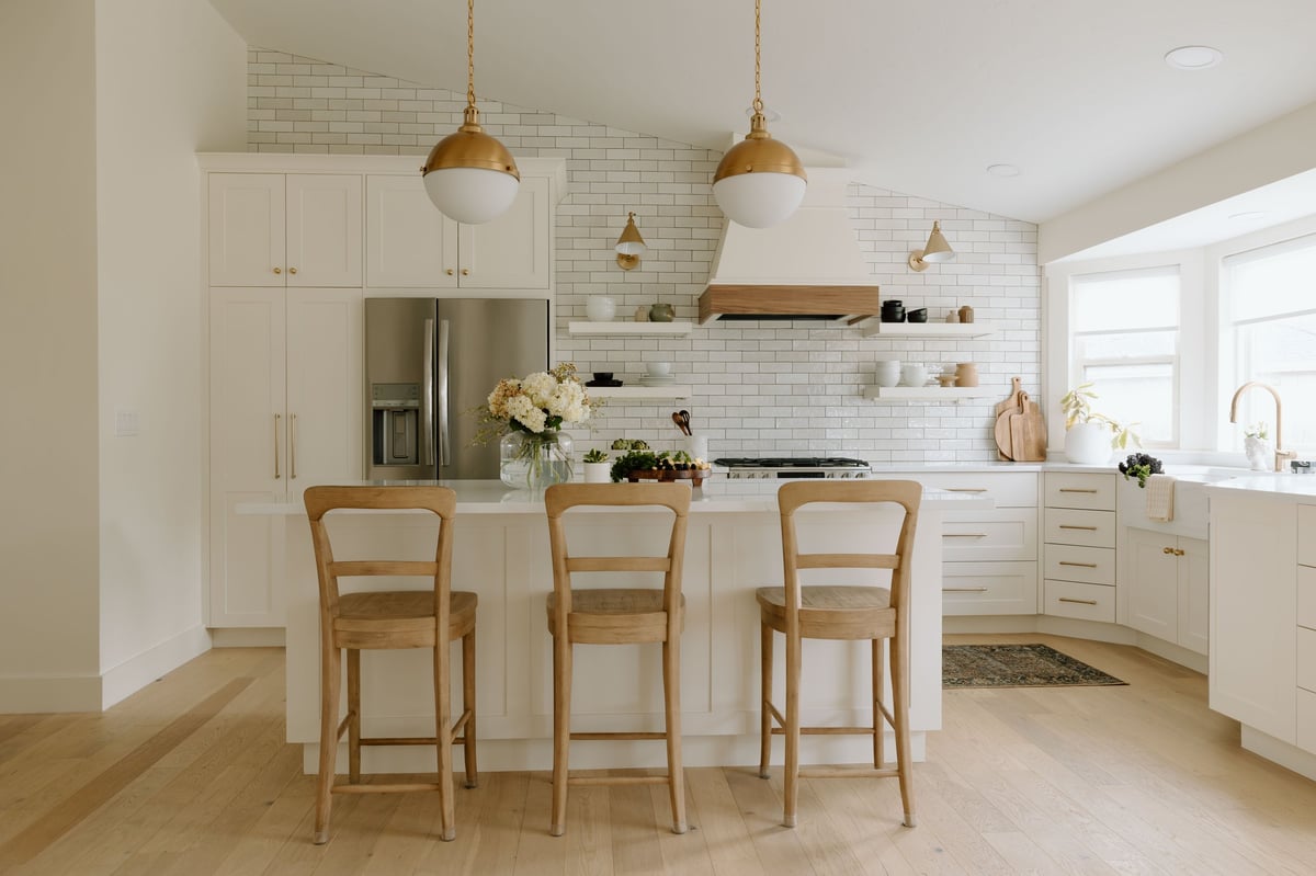 A finished open plan kitchen renovation in a Geelong home by Morrissey Built